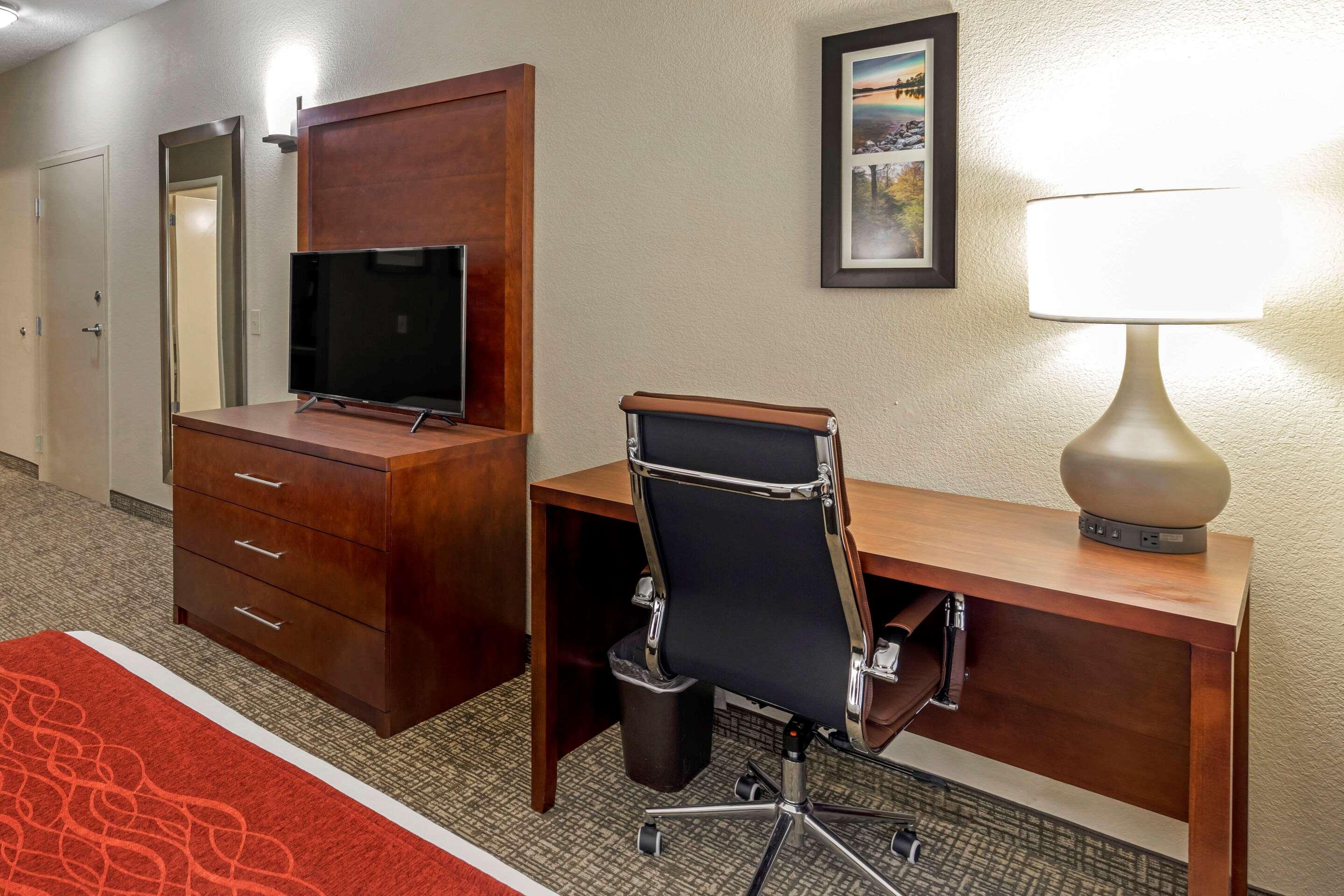 Comfort & Inn Suites Canton Exterior foto