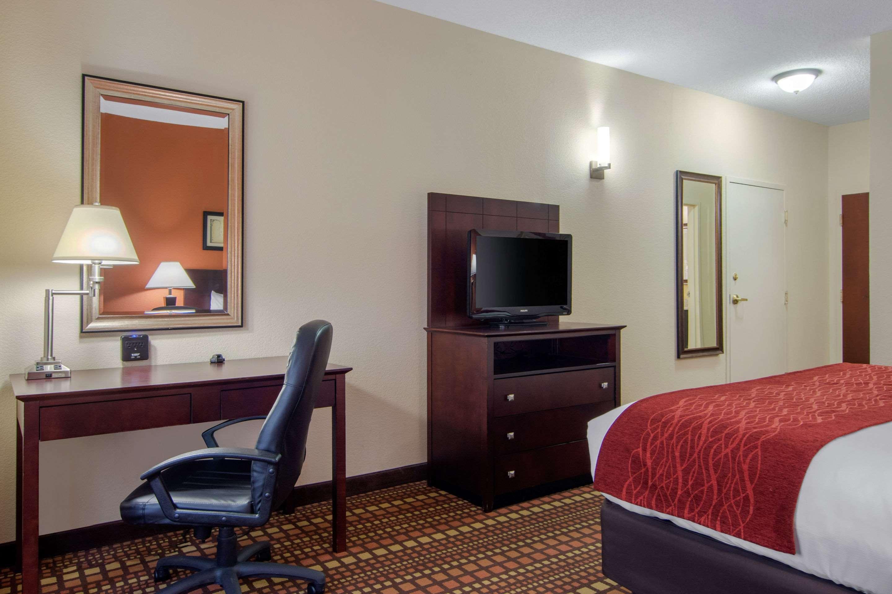 Comfort & Inn Suites Canton Exterior foto